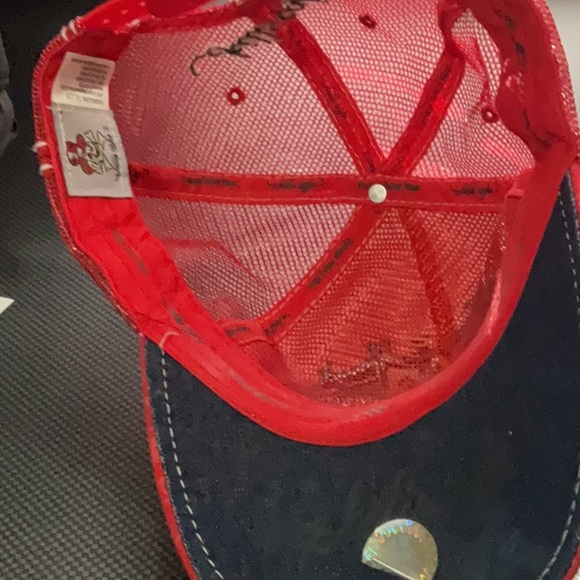 Used - Picture 4 of 4